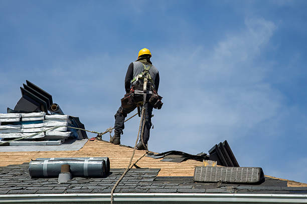 Professional Gutter Installation technician working in Alberton, MT